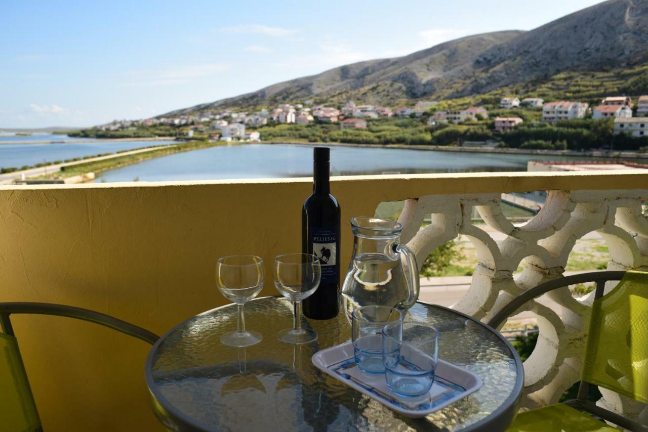 Villa Galeb Pag - At The Main Beach Pag Town Kültér fotó